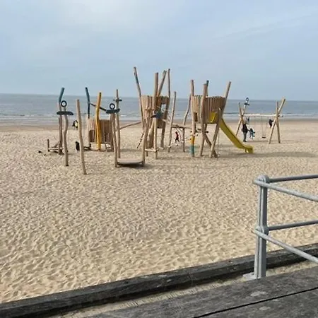 Residentie Aldis Met Zeezicht Appartement