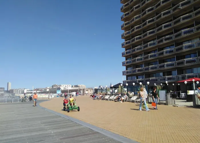 Residentie Aldis Met Zeezicht 公寓 *