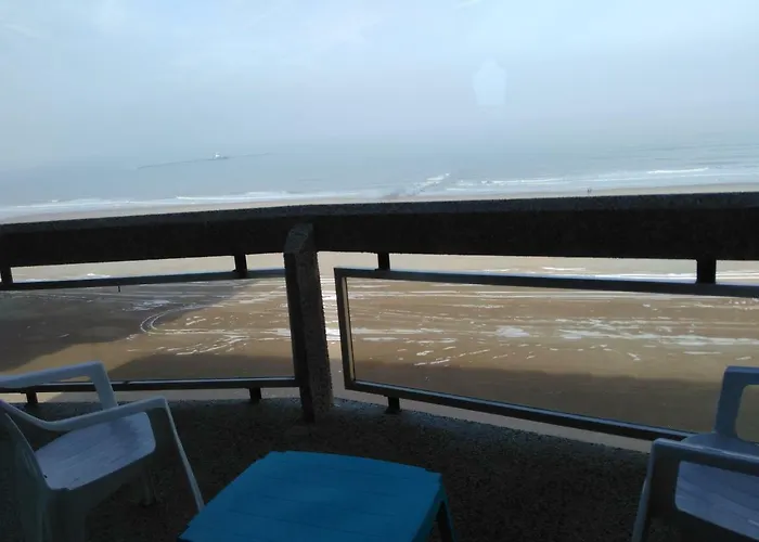 Residentie Aldis Met Zeezicht